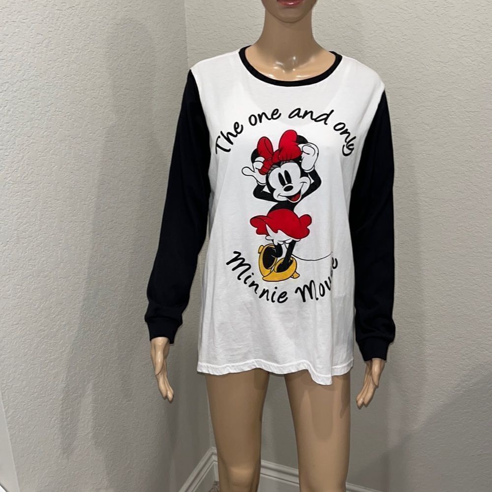 Nwot Disney  sweatshirt